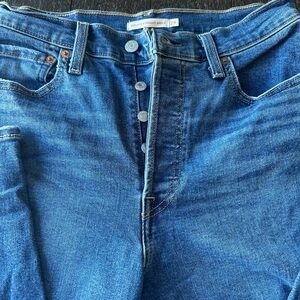 Levi's Women's Button Fly Straight Leg Ankle Denim Jeans